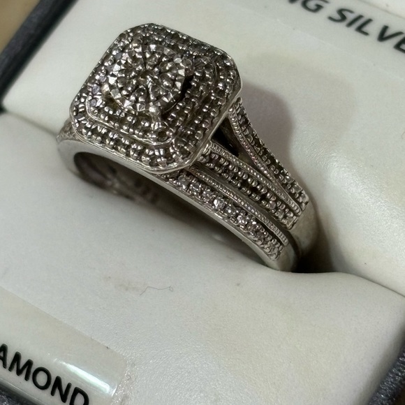 Forever Bride Genuine Diamond Engagement Wedding Band Set - Picture 7 of 11